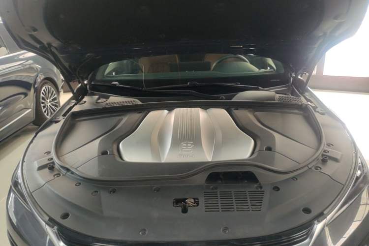 Used BYD Tang New Energy 2021 DM-i 112KM Prestige Model Engine Bay