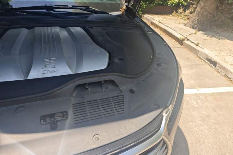 Used BYD Tang New Energy 2021 DM-i 112KM Prestige Model Engine Bay Left