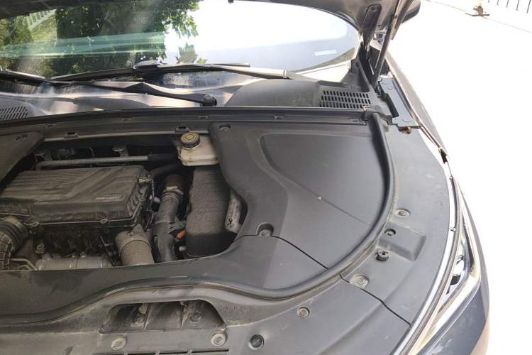 Used BYD Tang New Energy 2021 DM-i 112KM Prestige Model Engine Bay Left