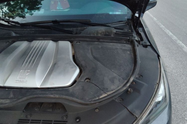 Used BYD Tang New Energy 2021 DM-i 112KM Prestige Model Engine Bay Left