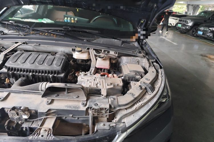 Used BYD Tang New Energy 2021 DM 2.0T Four-Wheel Drive High-Performance Flagship Model Engine Bay Left