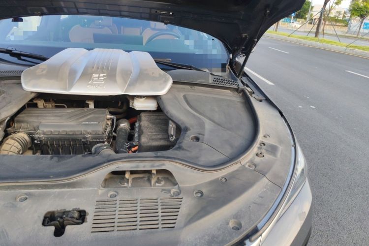 Used BYD Tang New Energy 2021 DM-i 112KM Prestige Model Engine Bay Left