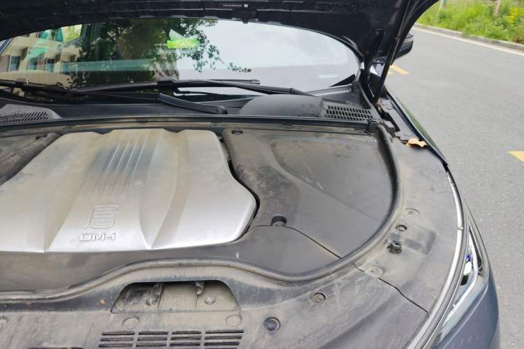 Used BYD Tang New Energy 2021 DM-i 112KM Prestige Model Engine Bay Left