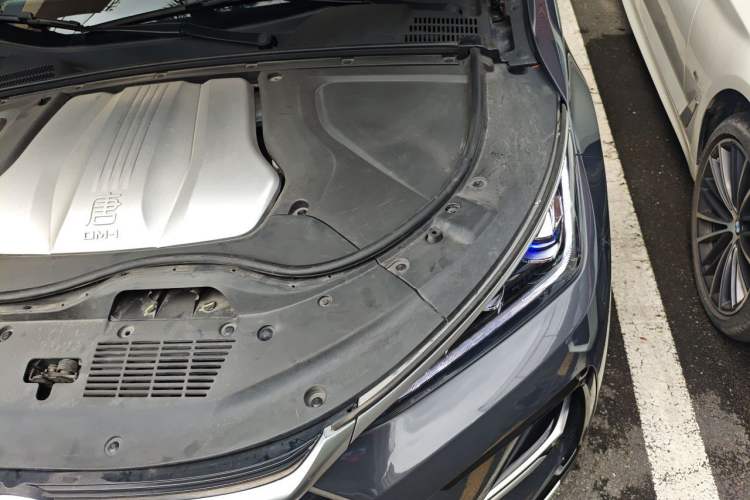 Used BYD Tang New Energy 2021 DM-i 112KM Prestige Model Engine Bay Left