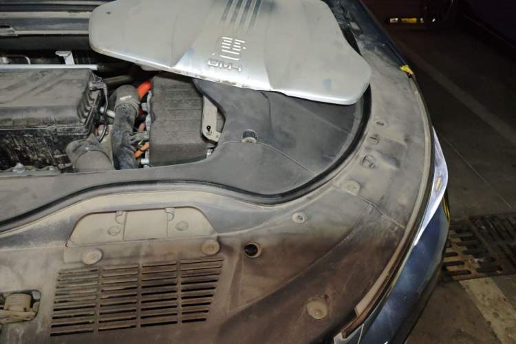 Used BYD Tang New Energy 2021 DM-i 112KM Prestige Model Engine Bay Left