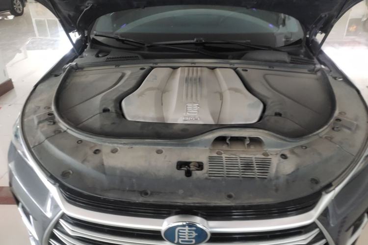 Used BYD Tang New Energy 2021 DM-i 112KM Prestige Model Engine Bay
