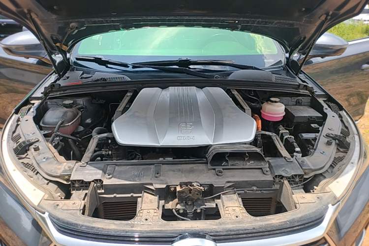 Used BYD Tang New Energy 2021 DM-i 112KM Prestige Model Engine Bay