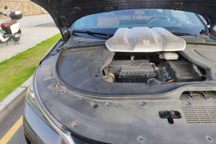 Used BYD Tang New Energy 2021 DM-i 112KM Prestige Model Engine Bay Right