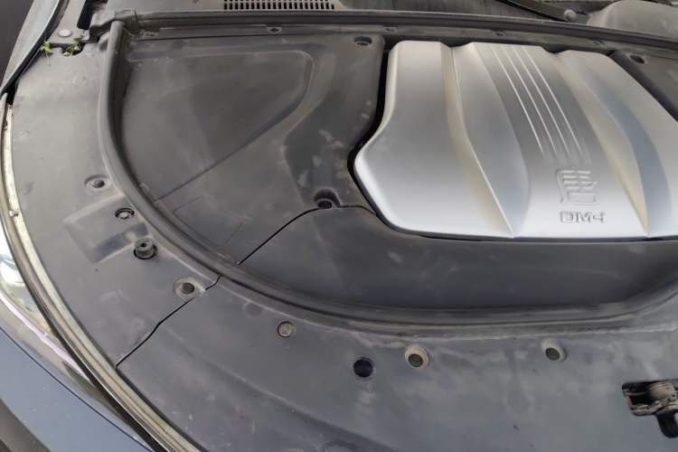 Used BYD Tang New Energy 2021 DM-i 112KM Prestige Model Engine Bay Right
