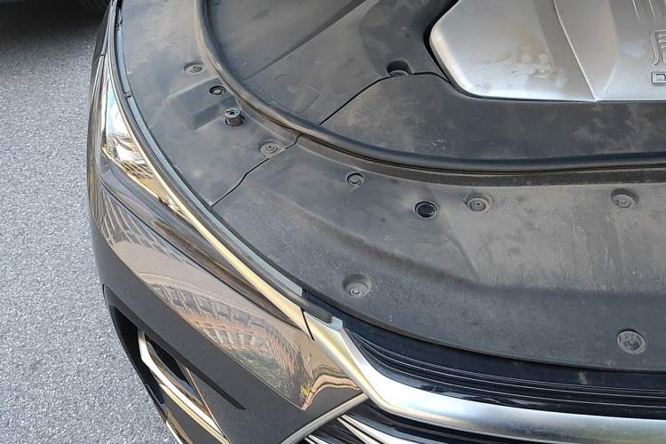 Used BYD Tang New Energy 2021 DM-i 112KM Prestige Model Engine Bay Right