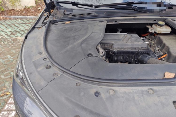 Used BYD Tang New Energy 2021 DM-i 112KM Prestige Model Engine Bay Right