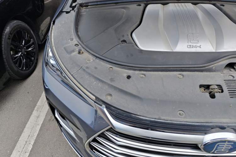 Used BYD Tang New Energy 2021 DM-i 112KM Prestige Model Engine Bay Right