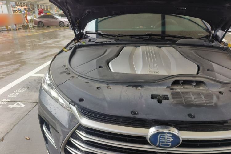 Used BYD Tang New Energy 2021 DM-i 112KM Prestige Model Engine Bay Right