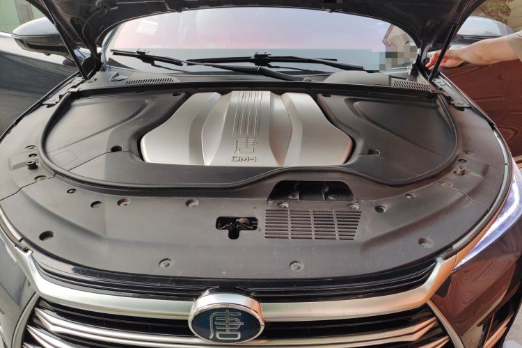 Used BYD Tang New Energy 2021 DM-i 112KM Prestige Model Engine Bay
