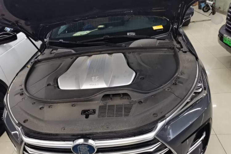 Used BYD Tang New Energy 2021 DM-i 112KM Prestige Model Engine Bay