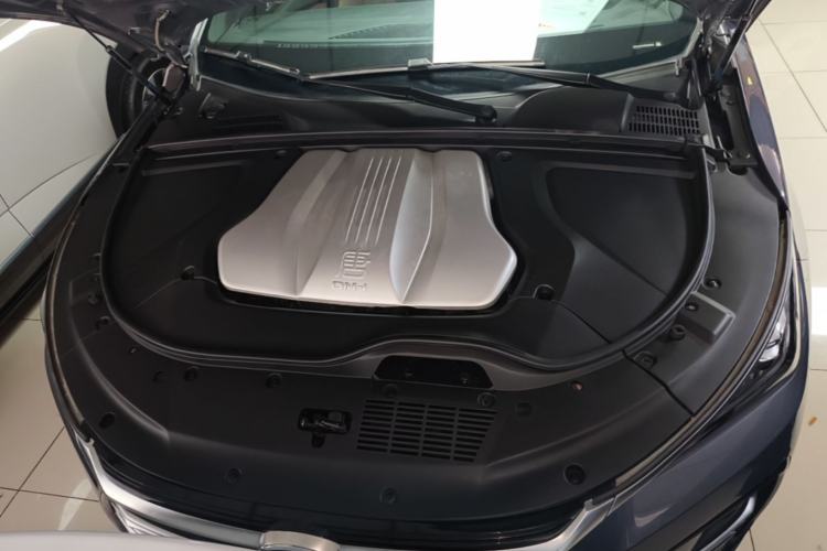 Used BYD Tang New Energy 2021 DM-i 112KM Prestige Model Engine Bay
