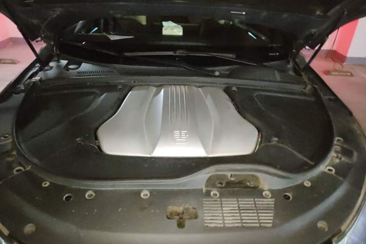 Used BYD Tang New Energy 2021 DM 2.0T Four-Wheel Drive High-Performance Flagship Model Engine Bay