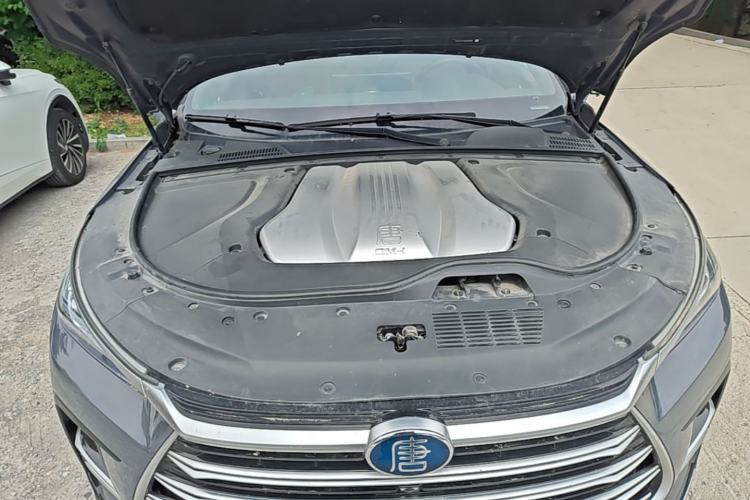 Used BYD Tang New Energy 2021 DM-i 112KM Prestige Model Engine Bay