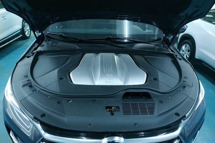 Used BYD Tang New Energy 2021 DM-i 112KM Prestige Model Engine Bay