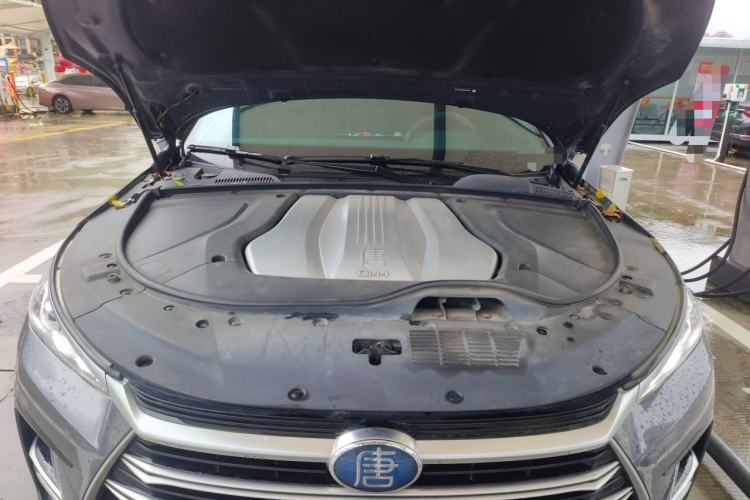 Used BYD Tang New Energy 2021 DM-i 112KM Prestige Model Engine Bay