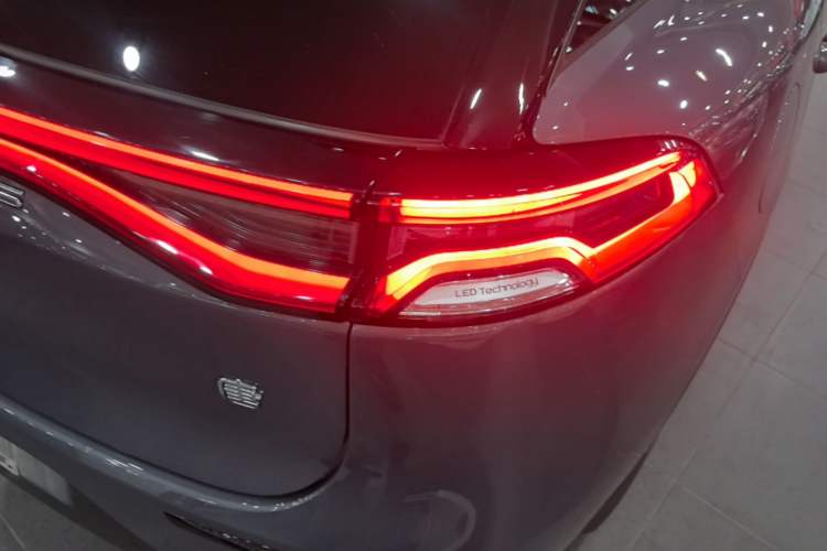 Used BYD Tang New Energy 2021 DM-i 112KM Prestige Model Exterior 3