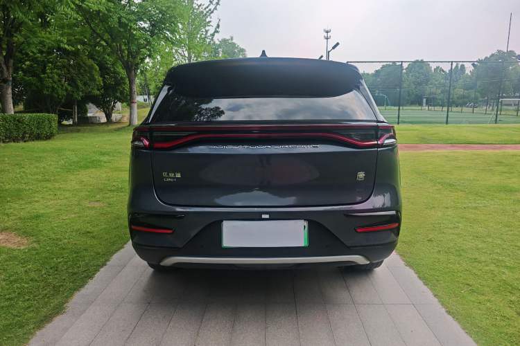 Used BYD Tang New Energy 2021 DM-i 112KM Prestige Model Exterior 3