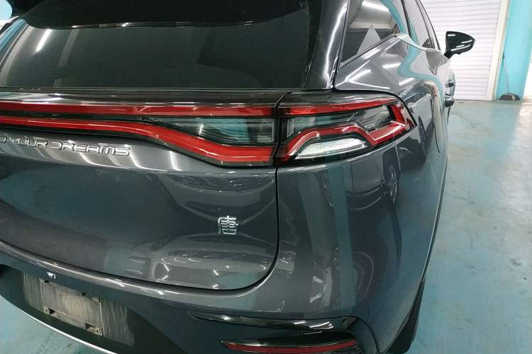 Used BYD Tang New Energy 2021 DM-i 112KM Prestige Model Exterior 3