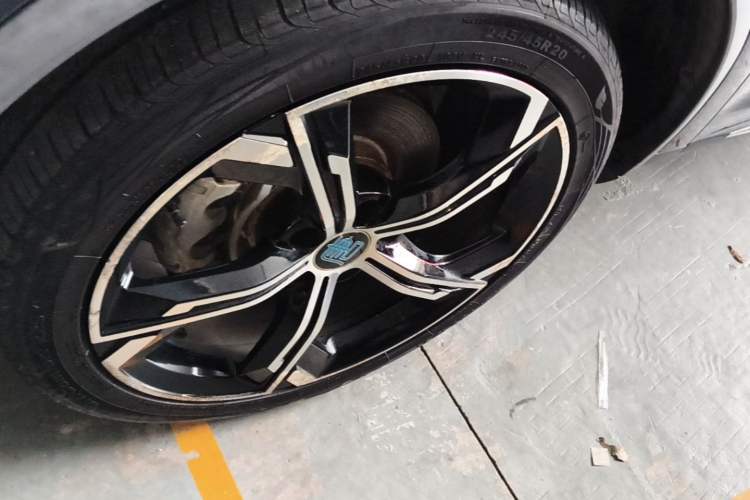 Used BYD Tang New Energy 2021 DM-i 112KM Prestige Model Exterior 4