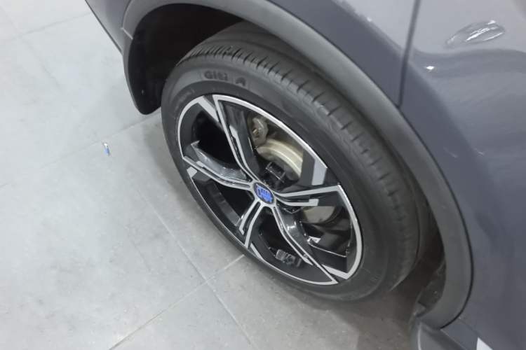 Used BYD Tang New Energy 2021 DM-i 112KM Prestige Model Exterior 5