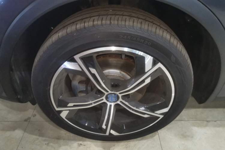 Used BYD Tang New Energy 2021 DM 2.0T Four-Wheel Drive Performance Edition Prestige Model Exterior 7