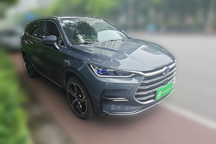 Used BYD Tang New Energy 2021 DM-i 112KM Prestige Model Front Right 45 Deg