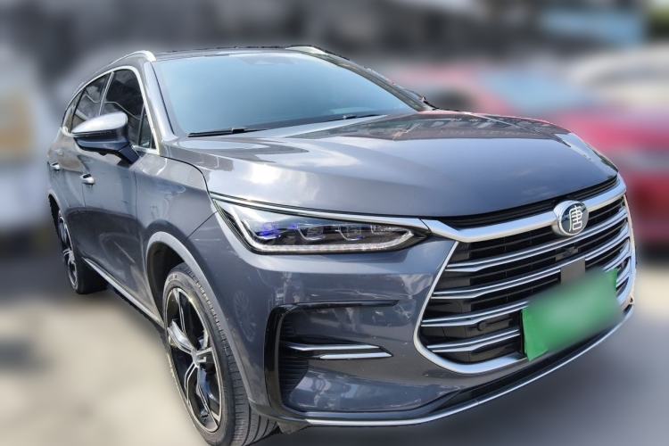 Used BYD Tang New Energy 2021 DM-i 112KM Prestige Model Front Right 45 Deg