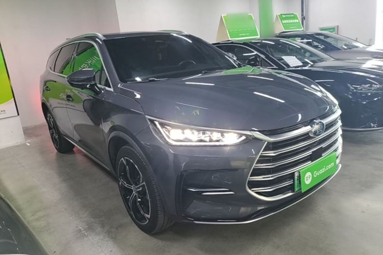 Used BYD Tang New Energy 2021 DM-i 112KM Prestige Model Front Right 45 Deg