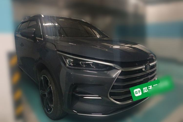 Used BYD Tang New Energy 2021 DM-i 112KM Prestige Model Front Right 45 Deg