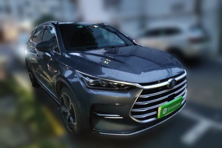 Used BYD Tang New Energy 2021 DM-i 112KM Prestige Model Front Right 45 Deg