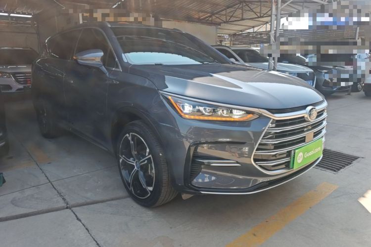 Used BYD Tang New Energy 2021 DM-i 112KM Prestige Model Front Right 45 Deg