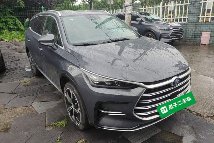 Used BYD Tang New Energy 2021 DM-i 112KM Prestige Model Front Right 45 Deg