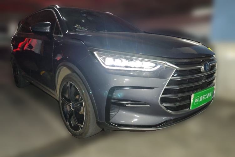 Used BYD Tang New Energy 2021 DM-i 112KM Prestige Model Front Right 45 Deg