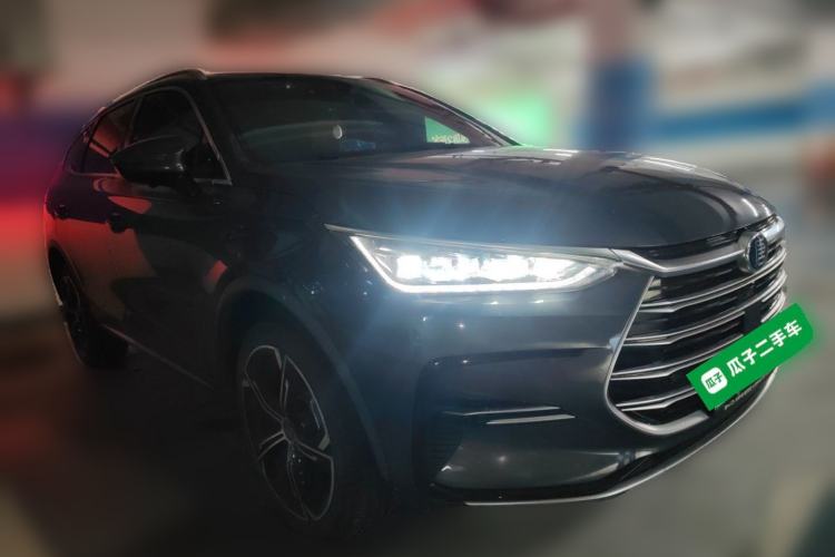 Used BYD Tang New Energy 2021 DM-i 112KM Prestige Model Front Right 45 Deg