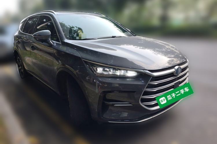 Used BYD Tang New Energy 2021 DM-i 112KM Prestige Model Front Right 45 Deg