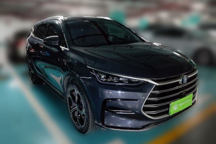 Used BYD Tang New Energy 2021 DM-i 112KM Prestige Model Front Right 45 Deg