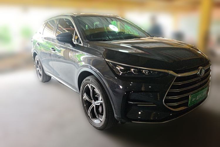 Used BYD Tang New Energy 2021 DM 2.0T Four-Wheel Drive High-Performance Luxury Model Front Right 45 Deg