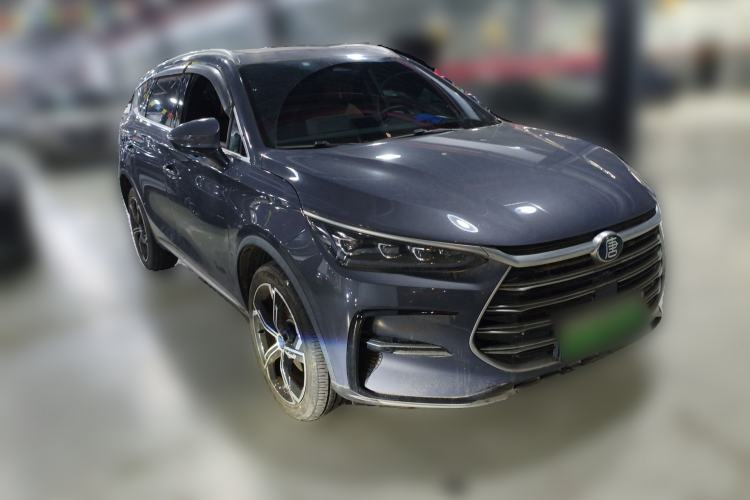 Used BYD Tang New Energy 2021 DM-i 112KM Prestige Model Front Right 45 Deg