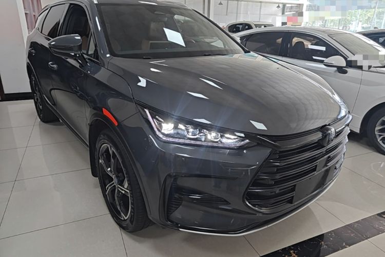Used BYD Tang New Energy 2021 DM-i 112KM Prestige Model Front Right 45 Deg