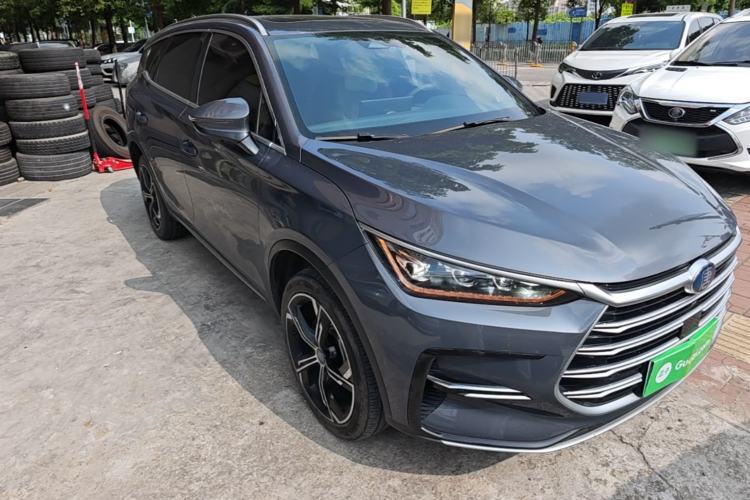 Used BYD Tang New Energy 2021 DM-i 112KM Prestige Model Front Right 45 Deg