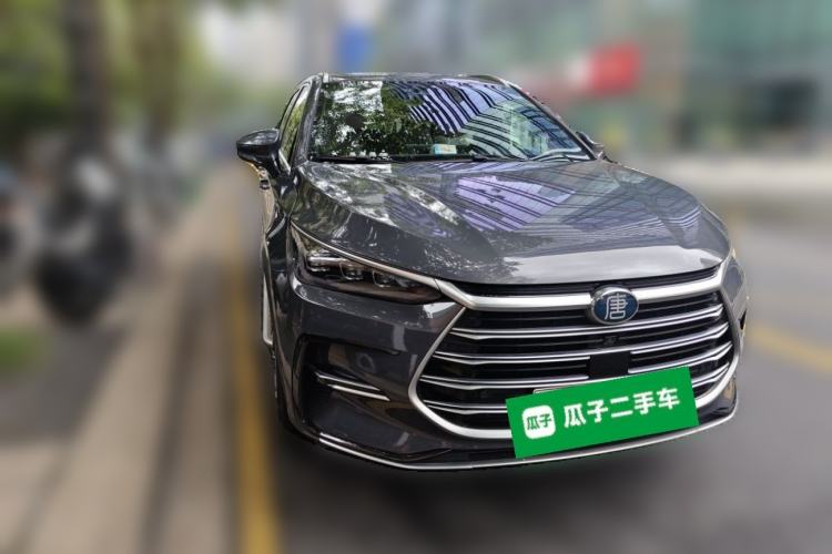 Used BYD Tang New Energy 2021 DM-i 112KM Prestige Model Front Right 45 Deg