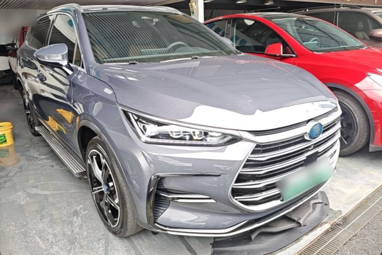 Used BYD Tang New Energy 2021 DM-i 112KM Prestige Model Front Right 45 Deg