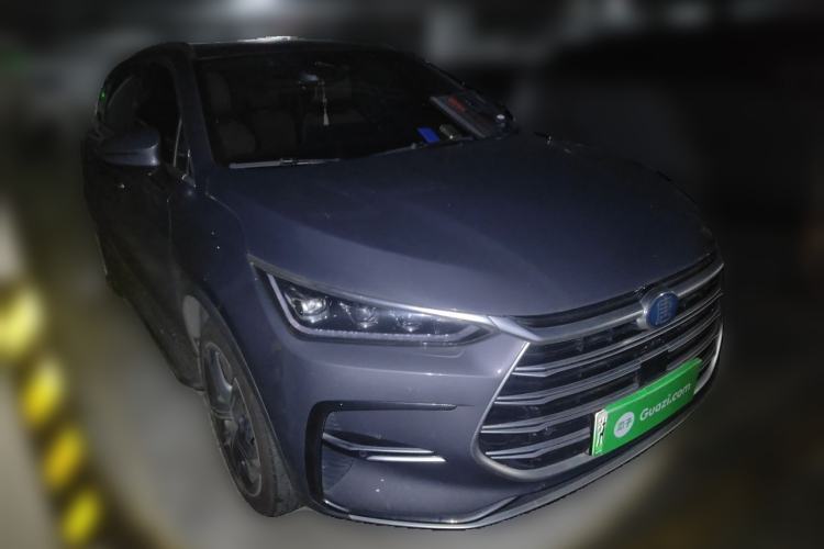 Used BYD Tang New Energy 2021 DM-i 112KM Prestige Model Front Right 45 Deg