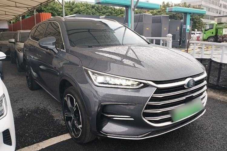 Used BYD Tang New Energy 2021 DM-i 112KM Prestige Model Front Right 45 Deg
