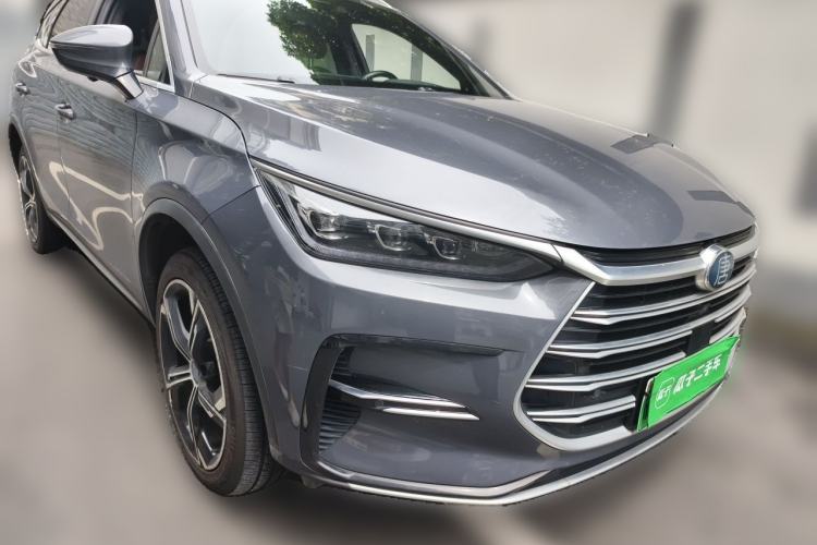 Used BYD Tang New Energy 2021 DM-i 112KM Prestige Model Front Right 45 Deg